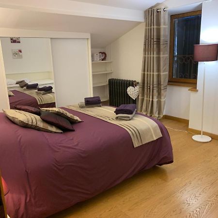 Domaine Des Pierres D Auvergne Flat Esterno foto
