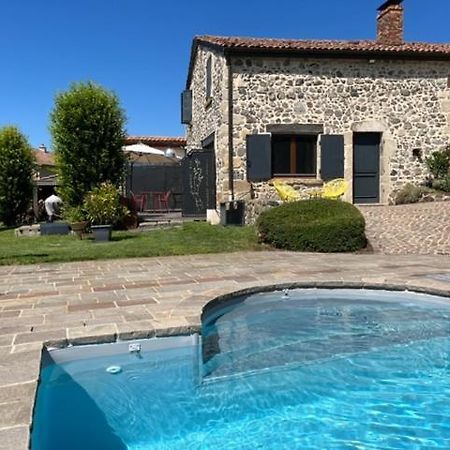 Domaine Des Pierres D Auvergne Flat Esterno foto