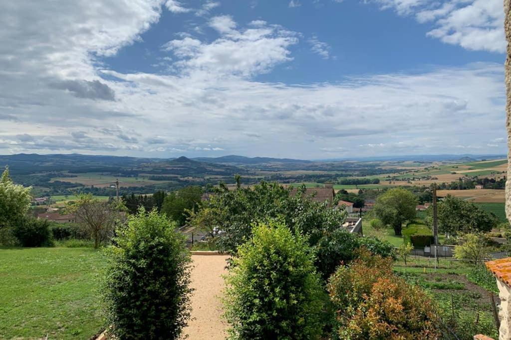 Domaine Des Pierres D Auvergne Flat Esterno foto