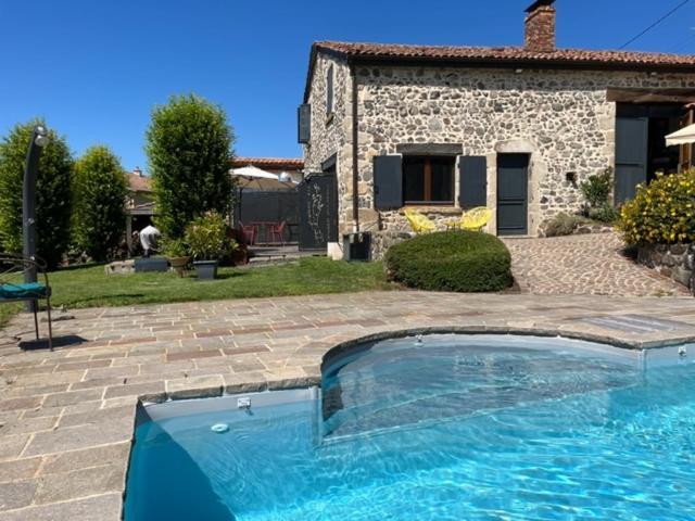 Domaine Des Pierres D Auvergne Flat Esterno foto